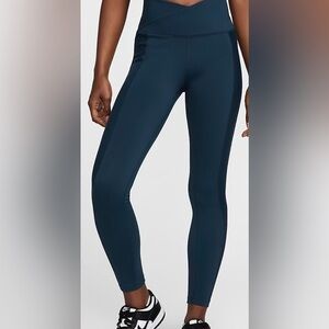 New Nike One Wrap Woman’s High Waisted 7/8 Leggings Size small Fv7857 478